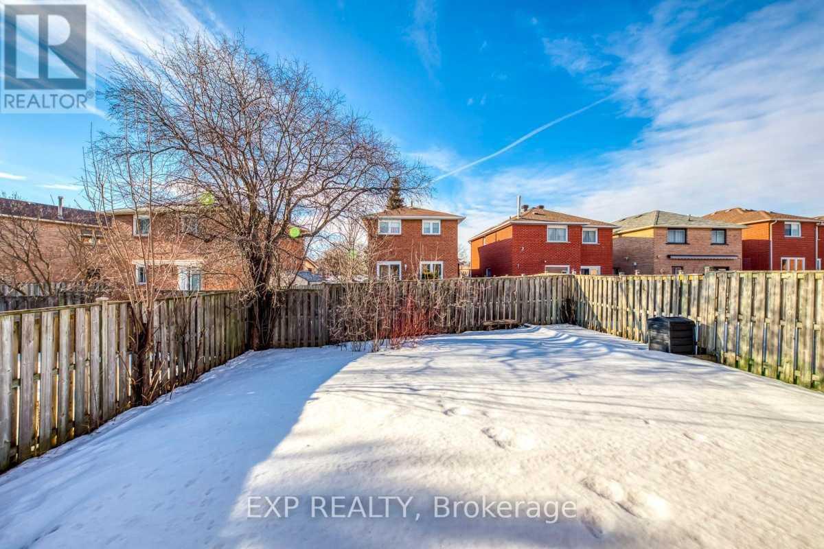 Mississauga L4Z2N2 | 3 Bed 3 Bath | $3,000
