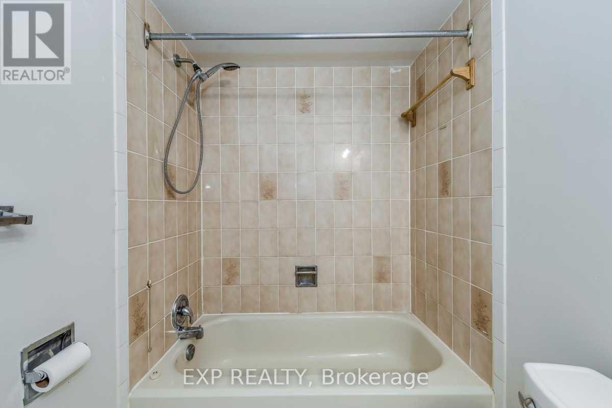 Mississauga L4Z2N2 | 3 Bed 3 Bath | $3,000