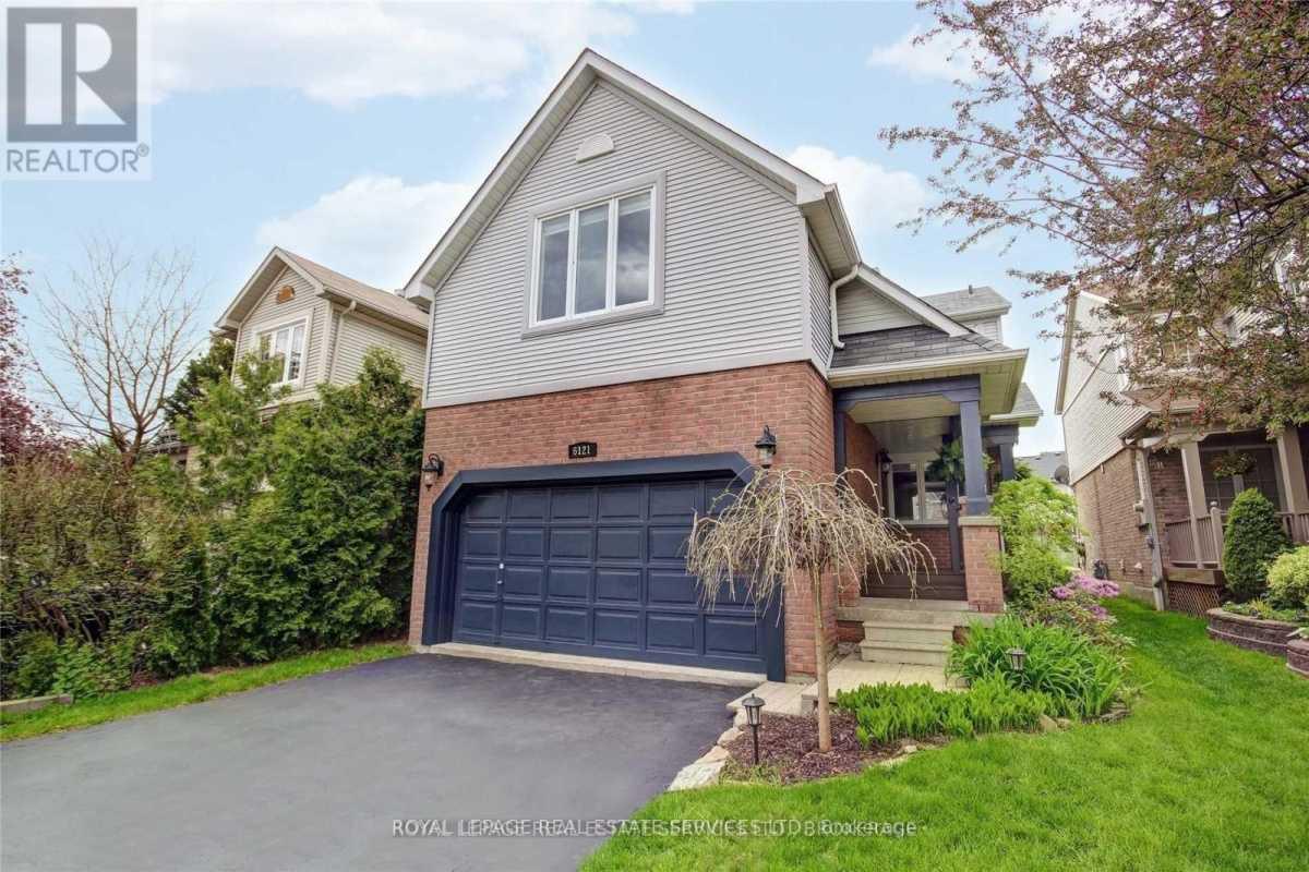 LEESIDE CR Mississauga | 4 Bed 3 Bath | $3,850