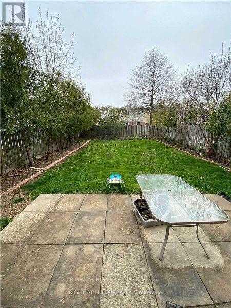 3158 MCCARRON CRESCENT E Mississauga | 3+1 Bed 3 Bath | $3,400