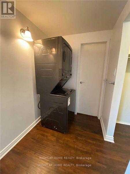 3158 MCCARRON CRESCENT E Mississauga | 3+1 Bed 3 Bath | $3,400 3158 MCCARRON CRESCENT E Mississauga | 3+1 Bed 3 Bath | $3,400