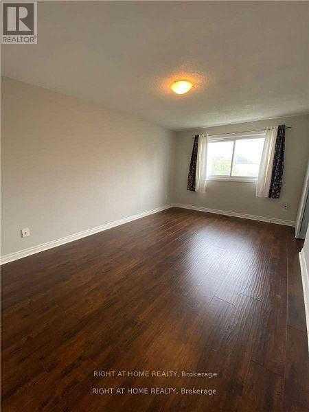 3158 MCCARRON CRESCENT E Mississauga | 3+1 Bed 3 Bath | $3,400