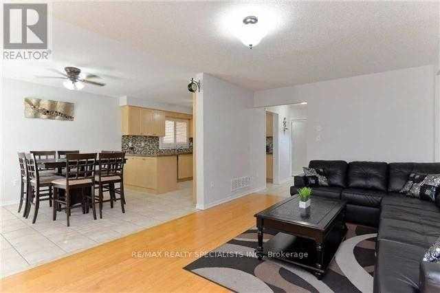 3324 RAINDANCE CRESCENT Mississauga | 3 Bed 4 Bath | $3,800