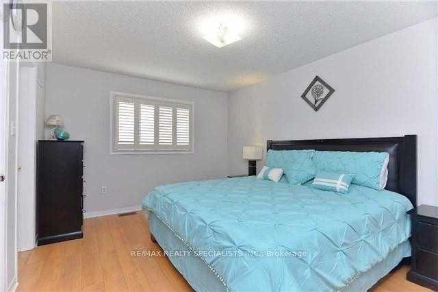 3324 RAINDANCE CRESCENT Mississauga | 3 Bed 4 Bath | $3,800 3324 RAINDANCE CRESCENT Mississauga | 3 Bed 4 Bath | $3,800