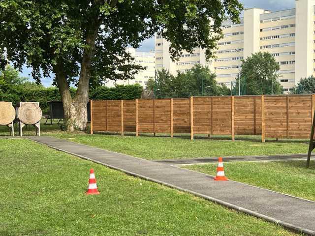 Clôture bois pour un stand de tir à l'arc