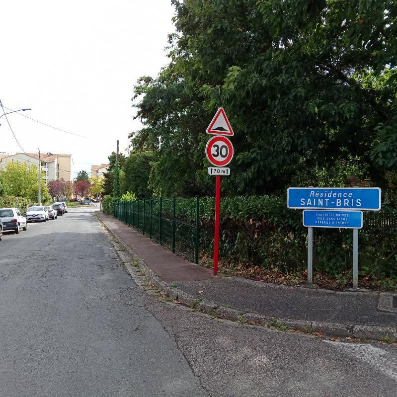 Résidence à Villenave-d’Ornon – Installation de clôtures LIPPI vertes