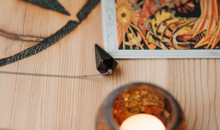 The Daily Divination Draw