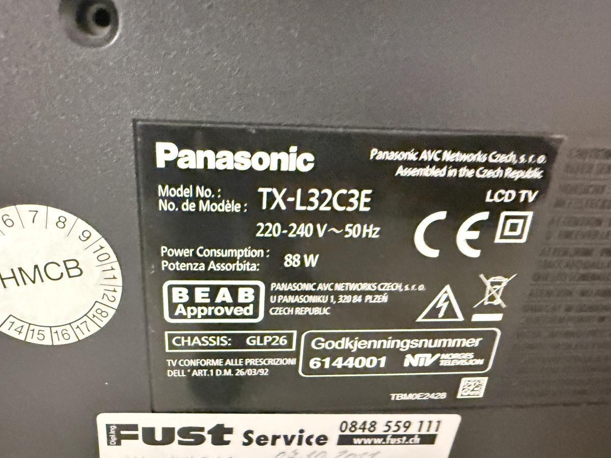 Télévision Panasonic 32 pouces noire