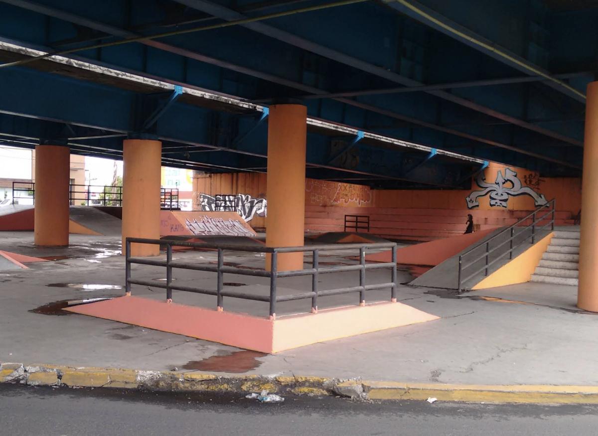 Skatepark Bajo Puente Villa De Aragón