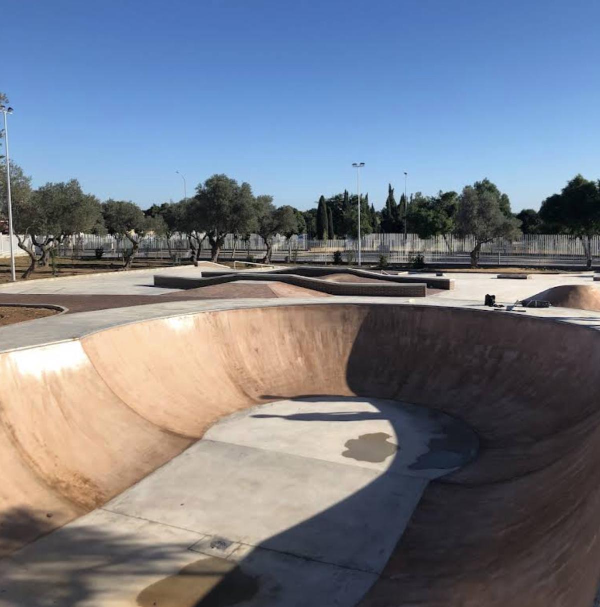 Top 7 Skateparks en Sevilla | Guía 2025 Top 7 Skateparks en Sevilla | Guía 2025