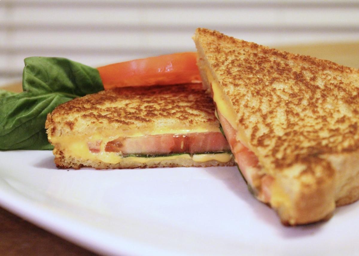 - 4 star Yelp review of Blue Ox Tavern (Updated) by Dennis T. - 4 star Yelp review of Blue Ox Tavern (Updated) by Dennis T.