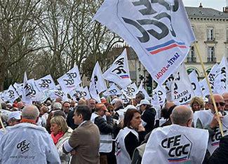 TRACT : Vous nous l'avez dit et demandé ! TRACT : Vous nous l'avez dit et demandé !