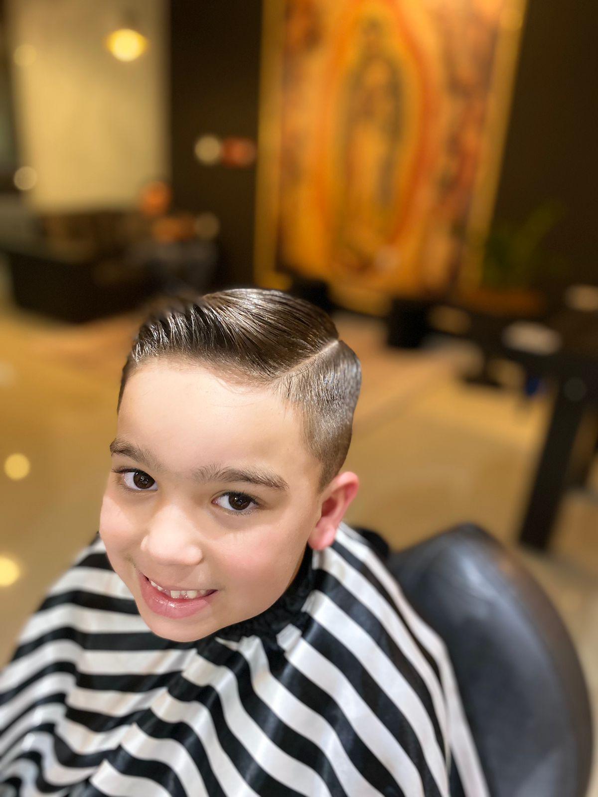 La Madre Barber Shop La Madre Barber Shop