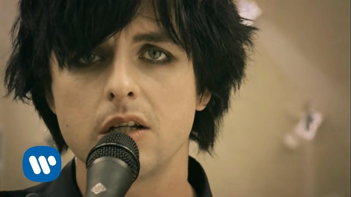 #6 – Green Day – 21 Guns (Lyrics + Translation + Meaning) | Costão FM #6 – Green Day – 21 Guns (Lyrics + Translation + Meaning) | Costão FM