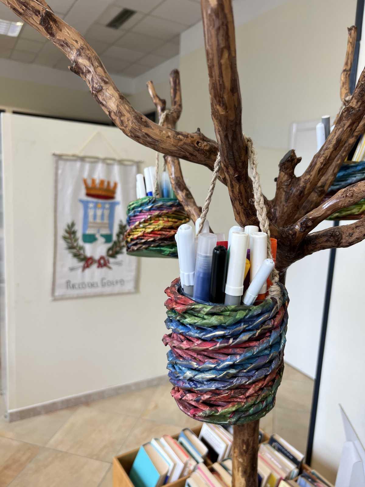  Biblioteca Civica di Riccò del Golfo