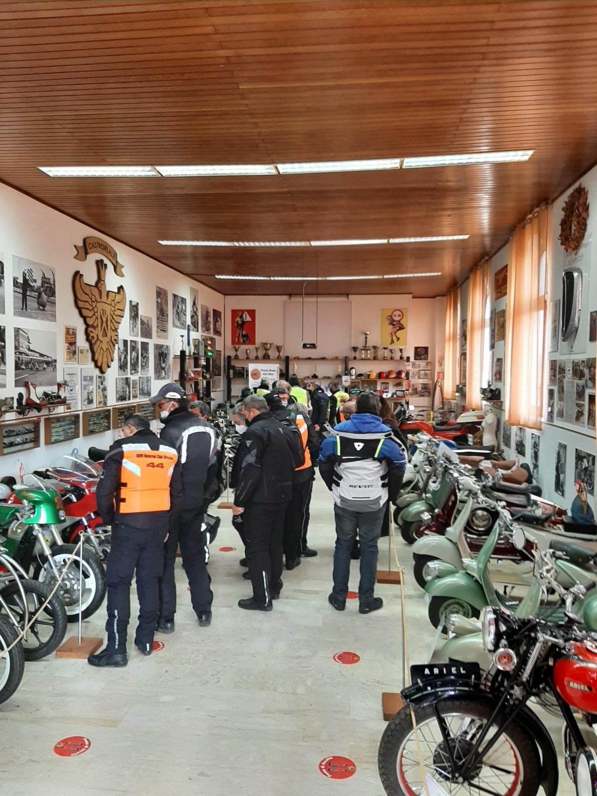 Circolo Auto Moto d’epoca “Alzavalvola”
