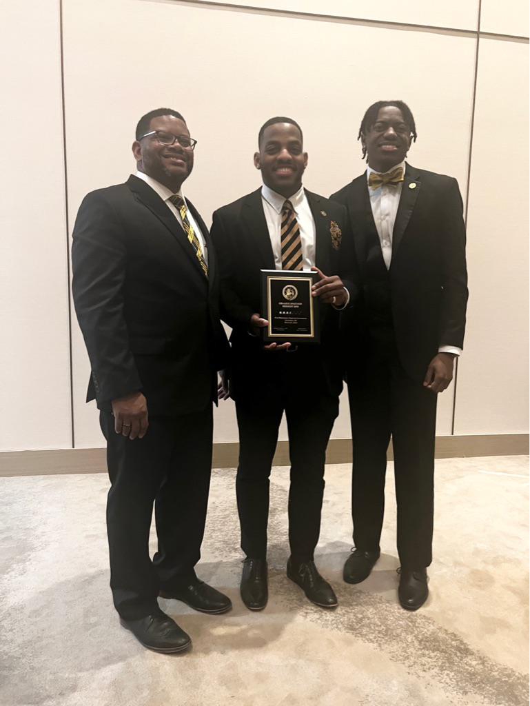 Bro. Chenou wins Brother with the Highest GPA Award at 2023 Midwestern Regional Conference