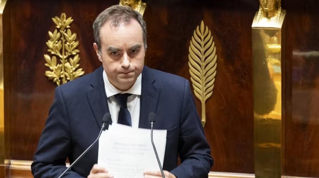 Age de départ, durée de cotisation, coût... Que changera la suspension de la réforme des retraites si elle est votée ?