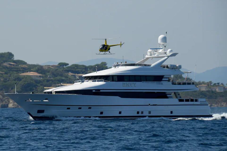 Pollucrates En dix jours, les 1 % les plus riches ont épuisé leur budget carbone pour 2026