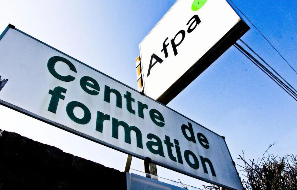 Face à la suppression de 8.000 places de formation, la Nouvelle-Aquitaine veut « éviter le plus de dégâts possibles »