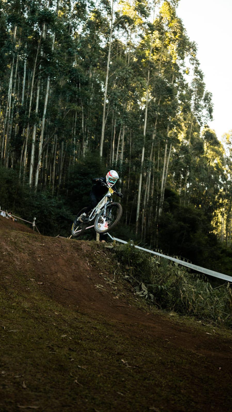 SA DHI #4 & KZN DHI CHAMPS - Photos Credit: EYE OF TY