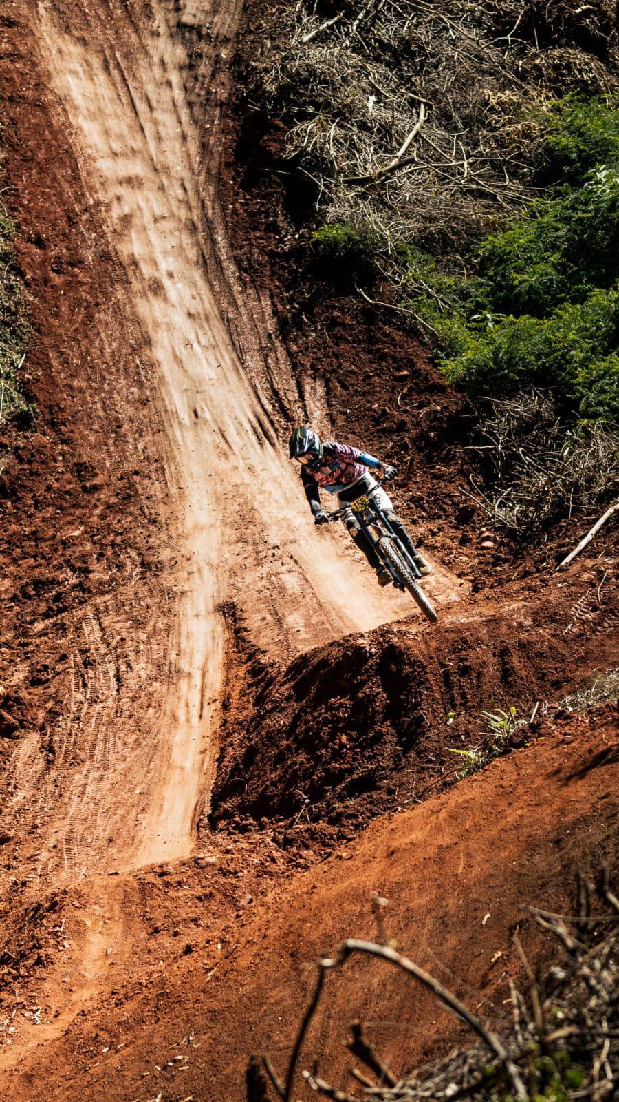 SA DHI #4 & KZN DHI CHAMPS - Photos Credit: EYE OF TY
