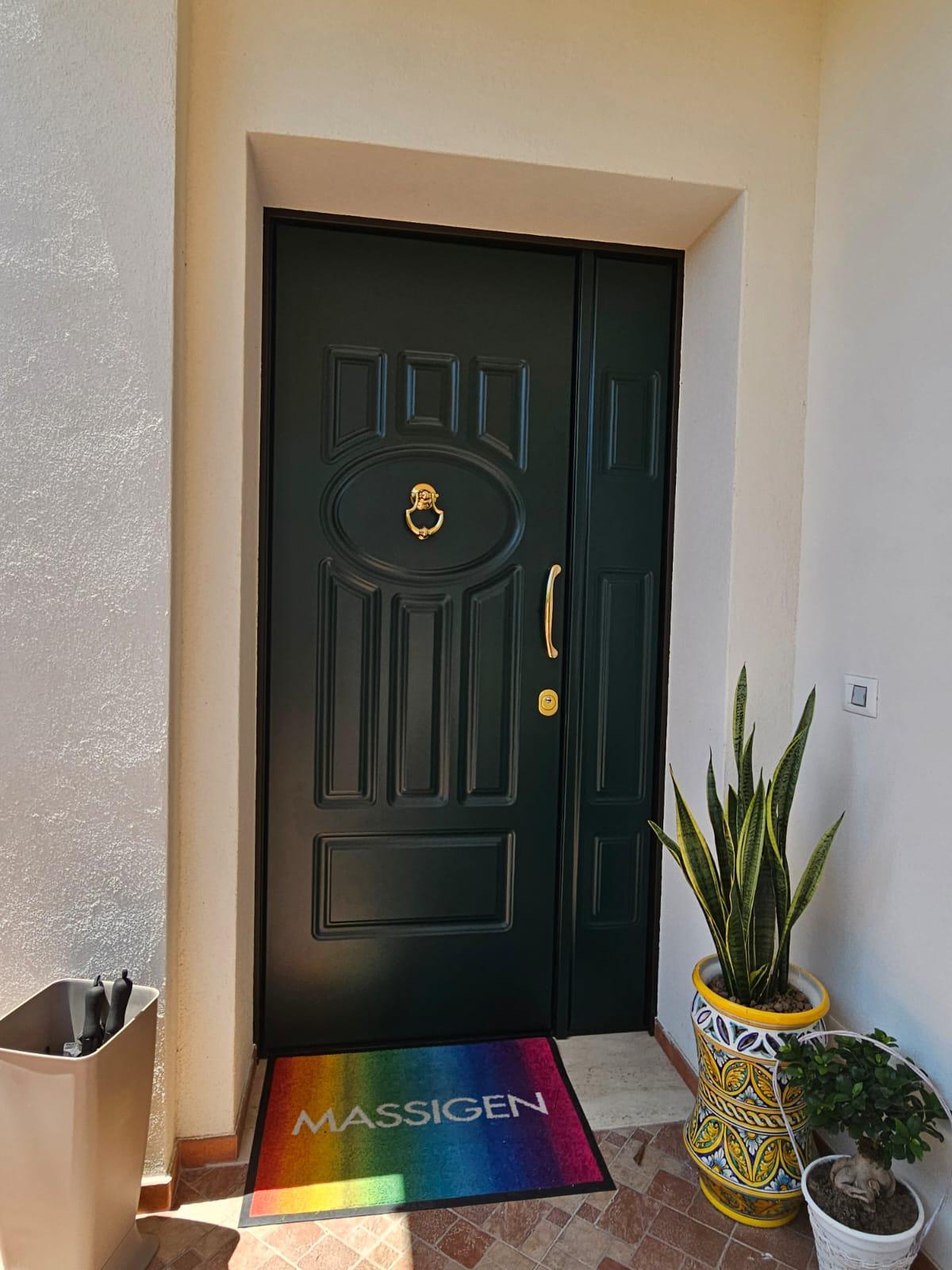 "Infissi in alluminio-legno, persiane esterne e zanzariere: La perfezione architettonica per la tua casa!" "Infissi in alluminio-legno, persiane esterne e zanzariere: La perfezione architettonica per la tua casa!"