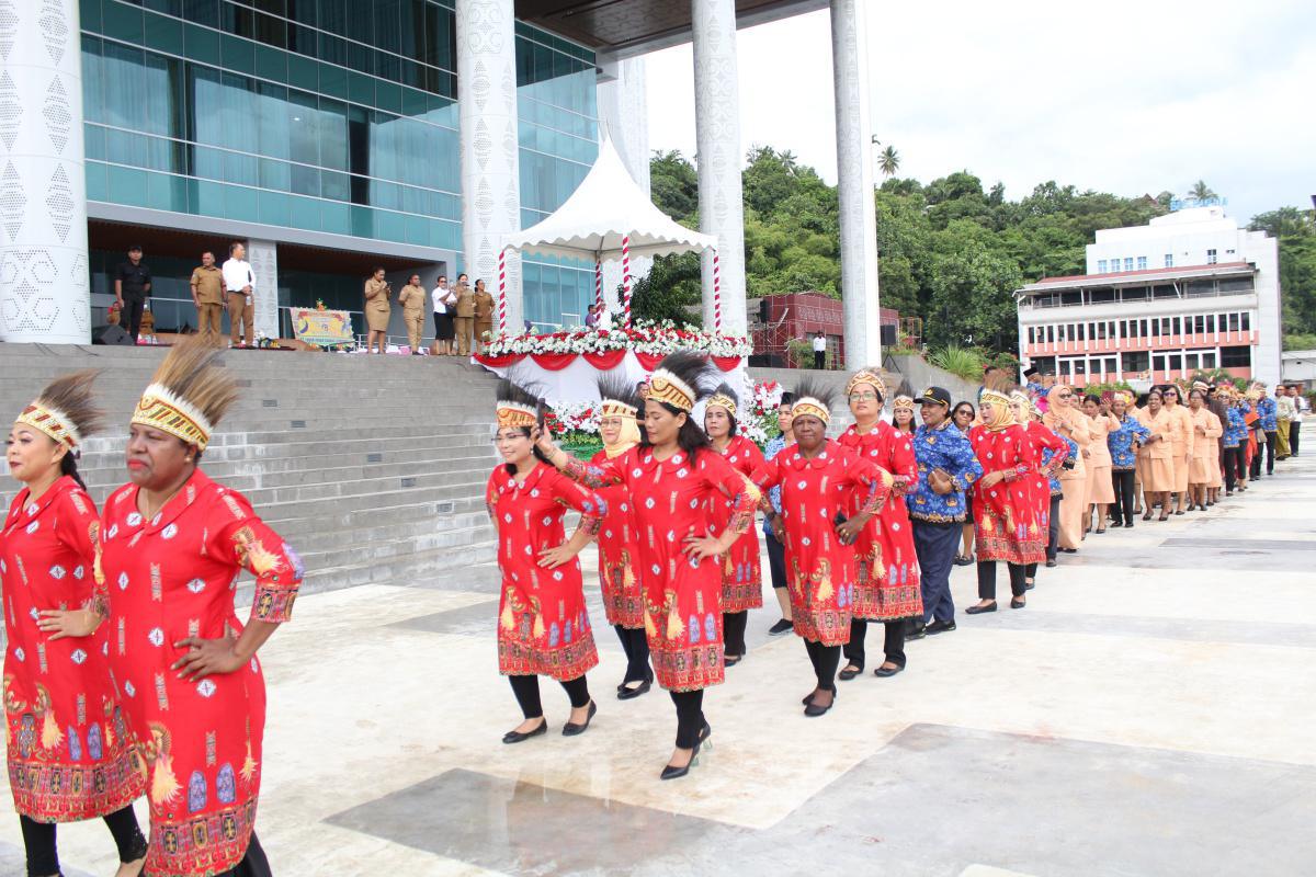 Upacara Hari Bakti PUPR Ke-78 di Halaman Kantor Gubernur Provinsi Papua