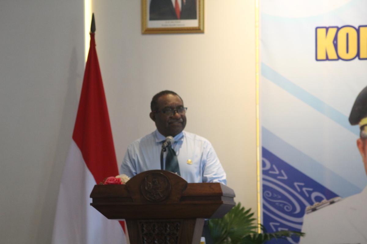 Pelantikan KPAD: Komisioner dan Sekretariat Komisi Perlindungan Anak Daerah (KPAD) Provinsi Papua Masa Bhakti 2023-2028