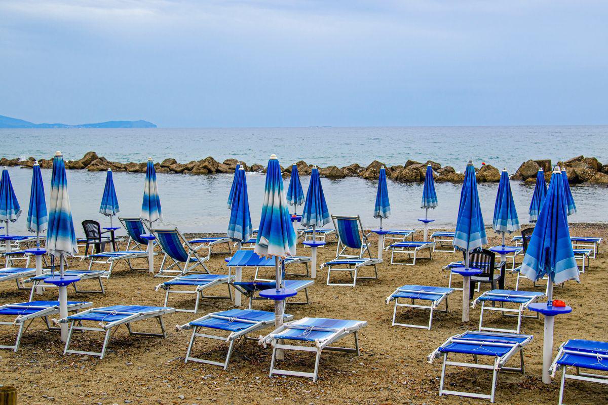 Inserisci qui il tuo stabilimento balneare Inserisci qui il tuo stabilimento balneare