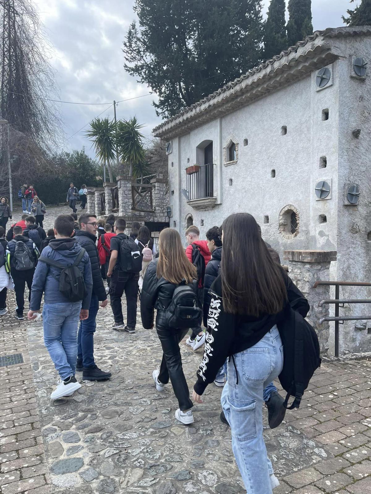 G I O R N A T E F A I G I O R N A T E F A I