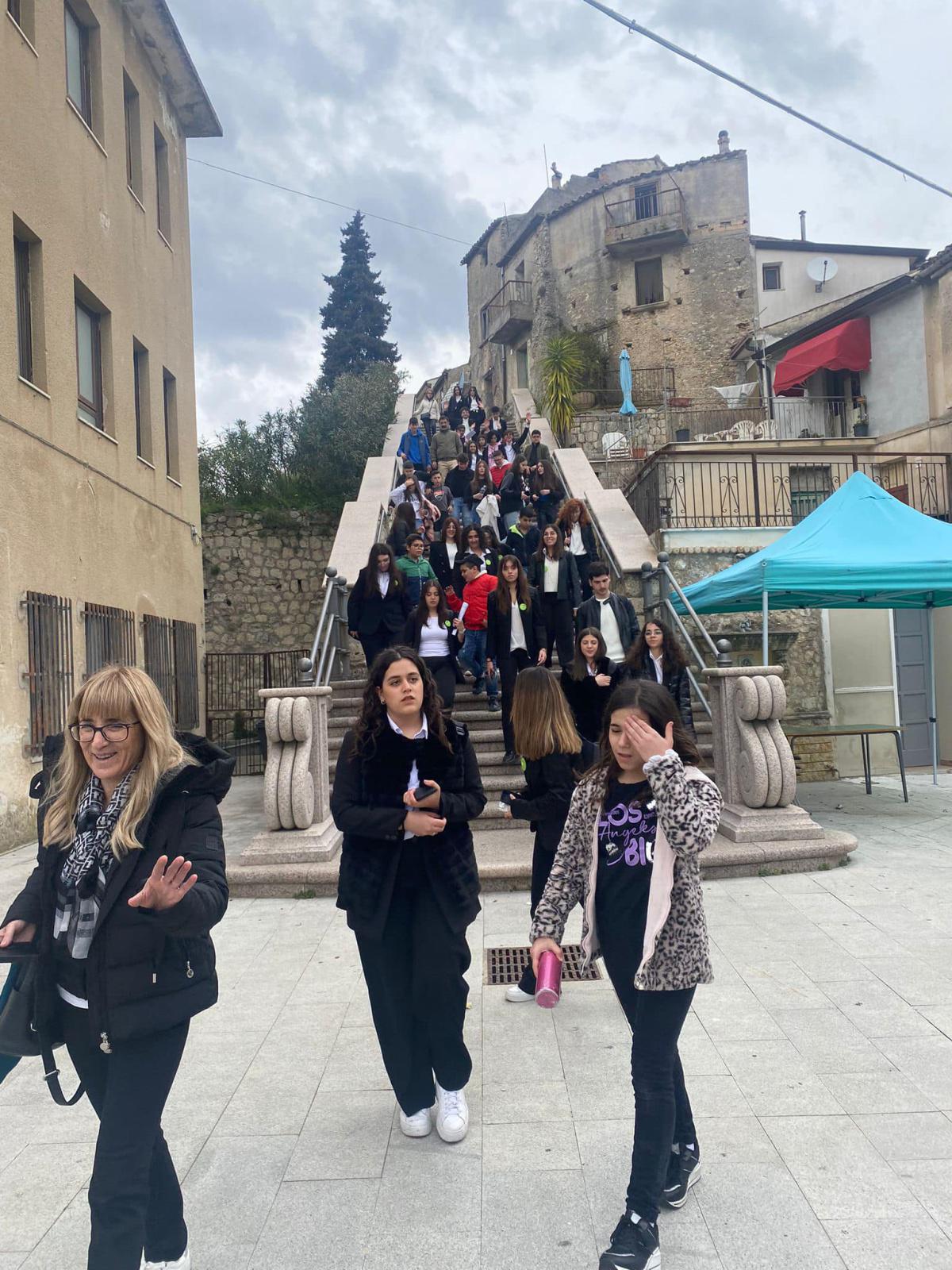 G I O R N A T E F A I G I O R N A T E F A I