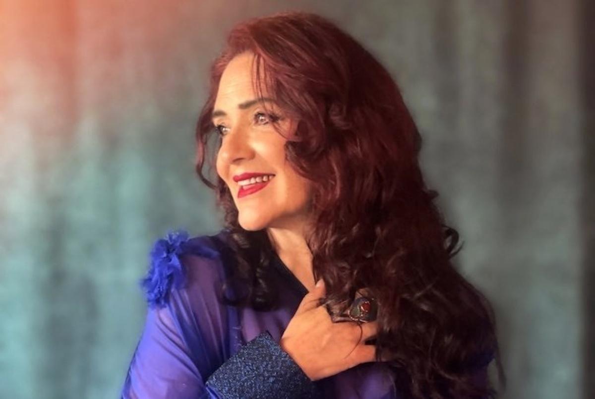 فرانسواز أطلان تدعو إلى لقاء الأديان عبر موسيقى المتوسط فرانسواز أطلان تدعو إلى لقاء الأديان عبر موسيقى المتوسط