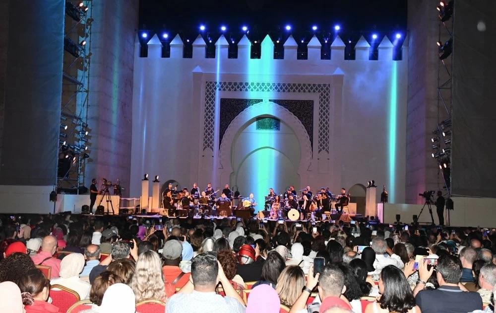 سامي يوسف ينسج في فاس فضاء روحياً عابراً للحدود