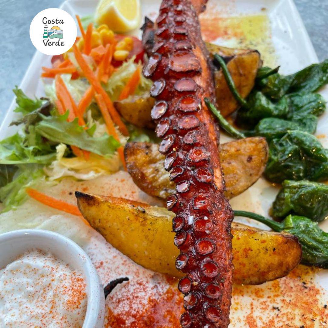 Pata de pulpo con patatas
