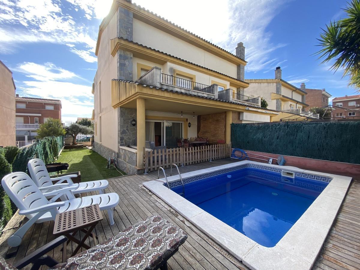 π ALQUILER VACACIONAL β CASA ADOSADA CON PISCINA PRIVADA EN MAS DβEN BOSCH, VILAFORTUNY CAMBRILS π π ALQUILER VACACIONAL β CASA ADOSADA CON PISCINA PRIVADA EN MAS DβEN BOSCH, VILAFORTUNY CAMBRILS π