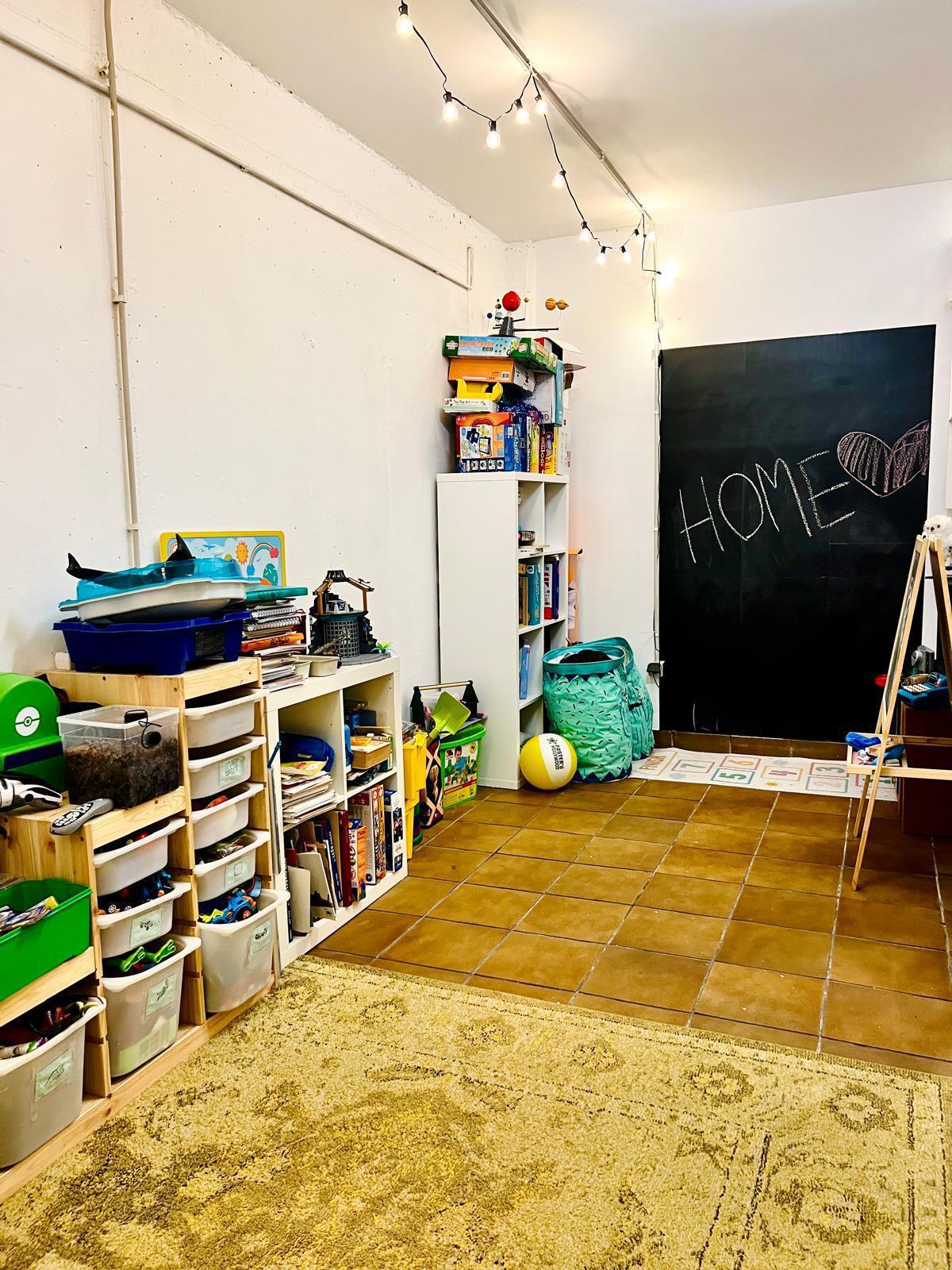Preciosa casa en Vilafortuny con piscina, jardines y zonas deportivas