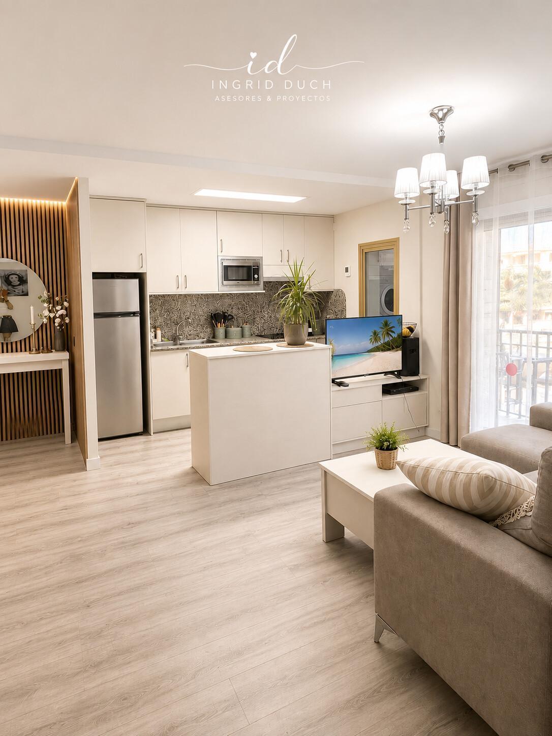 Diseño, confort y playa | Exclusiva planta baja totalmente reformada en Cambrils Diseño, confort y playa | Exclusiva planta baja totalmente reformada en Cambrils