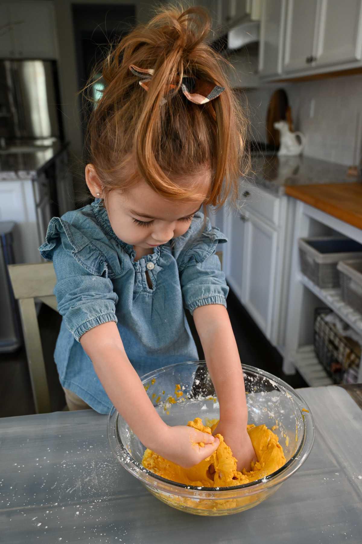 Edible Pumpkin Spice Play Dough