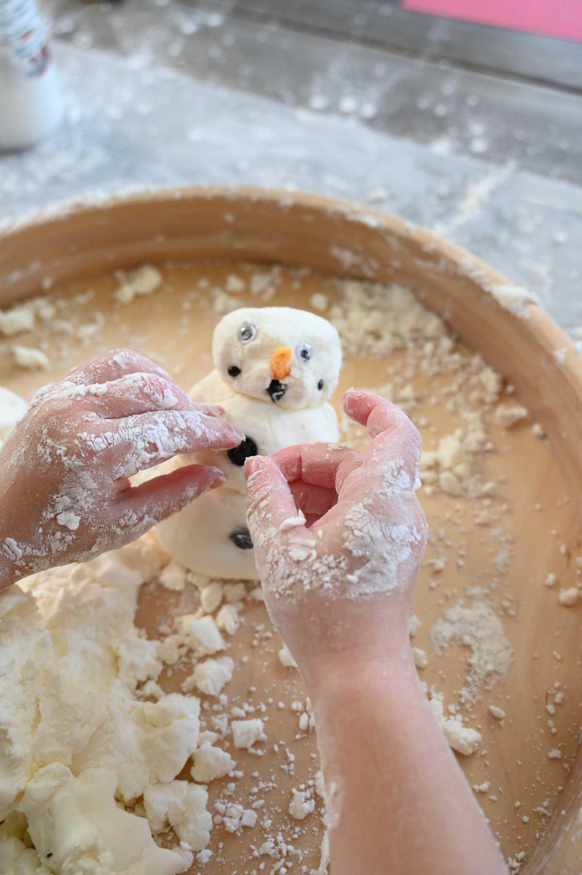 Cloud Dough Snowmen 