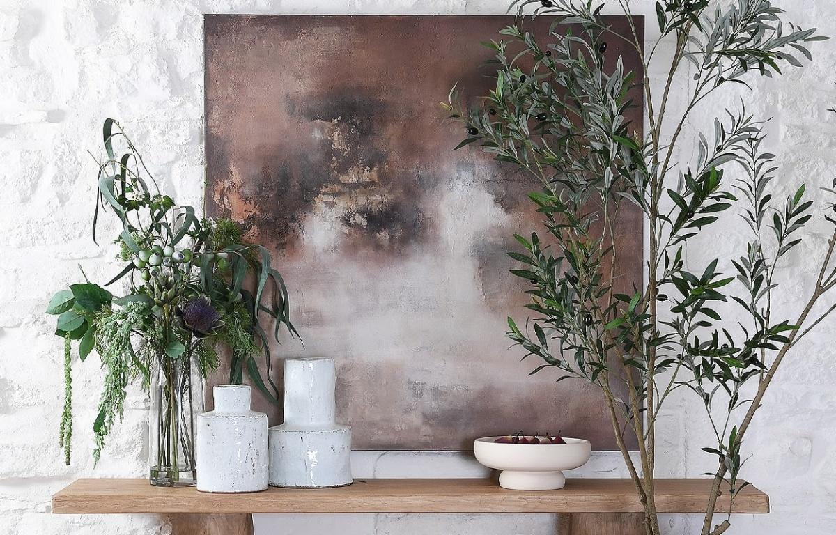 Make a statement with Coach House