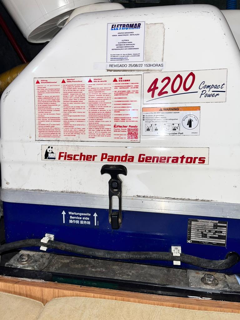 Vende - se veleiro BRUCE FARR MJ 44 DS Vende - se veleiro BRUCE FARR MJ 44 DS