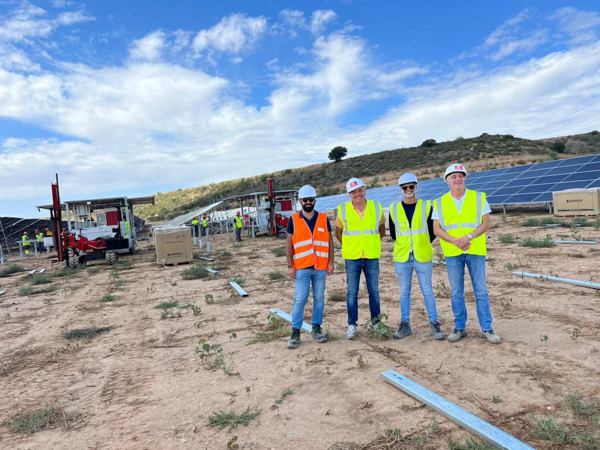 COMENZADAS LAS OBRAS DE LA PLANTA SOLAR "BOLARQUE" COMENZADAS LAS OBRAS DE LA PLANTA SOLAR "BOLARQUE"