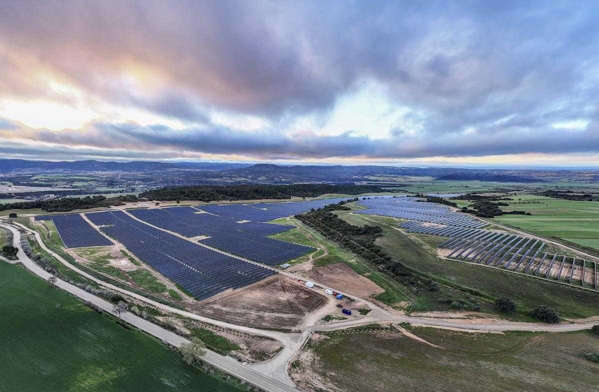 INAUGURADA LA PLANTA SOLAR VALDEZORITA