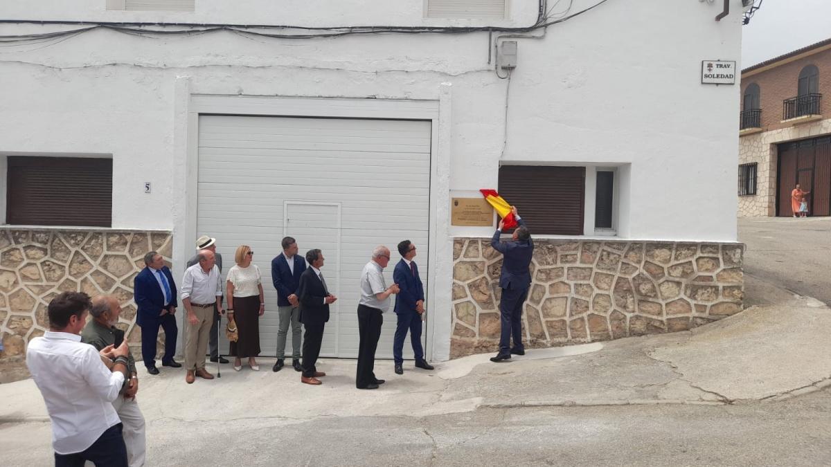 INAUGURACIÓN DEL ALMACÉN