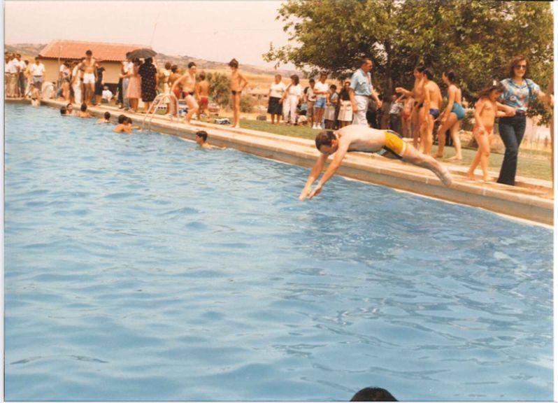 XL ANIVERSARIO DE LA INAUGURACIÓN DE LA PISCINA MUNICIPAL XL ANIVERSARIO DE LA INAUGURACIÓN DE LA PISCINA MUNICIPAL