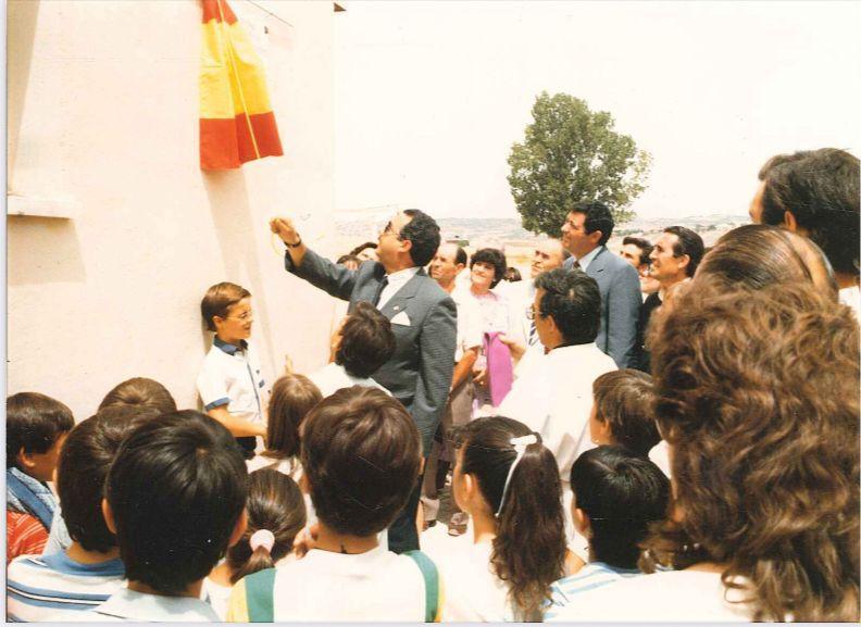 XL ANIVERSARIO DE LA INAUGURACIÓN DE LA PISCINA MUNICIPAL XL ANIVERSARIO DE LA INAUGURACIÓN DE LA PISCINA MUNICIPAL