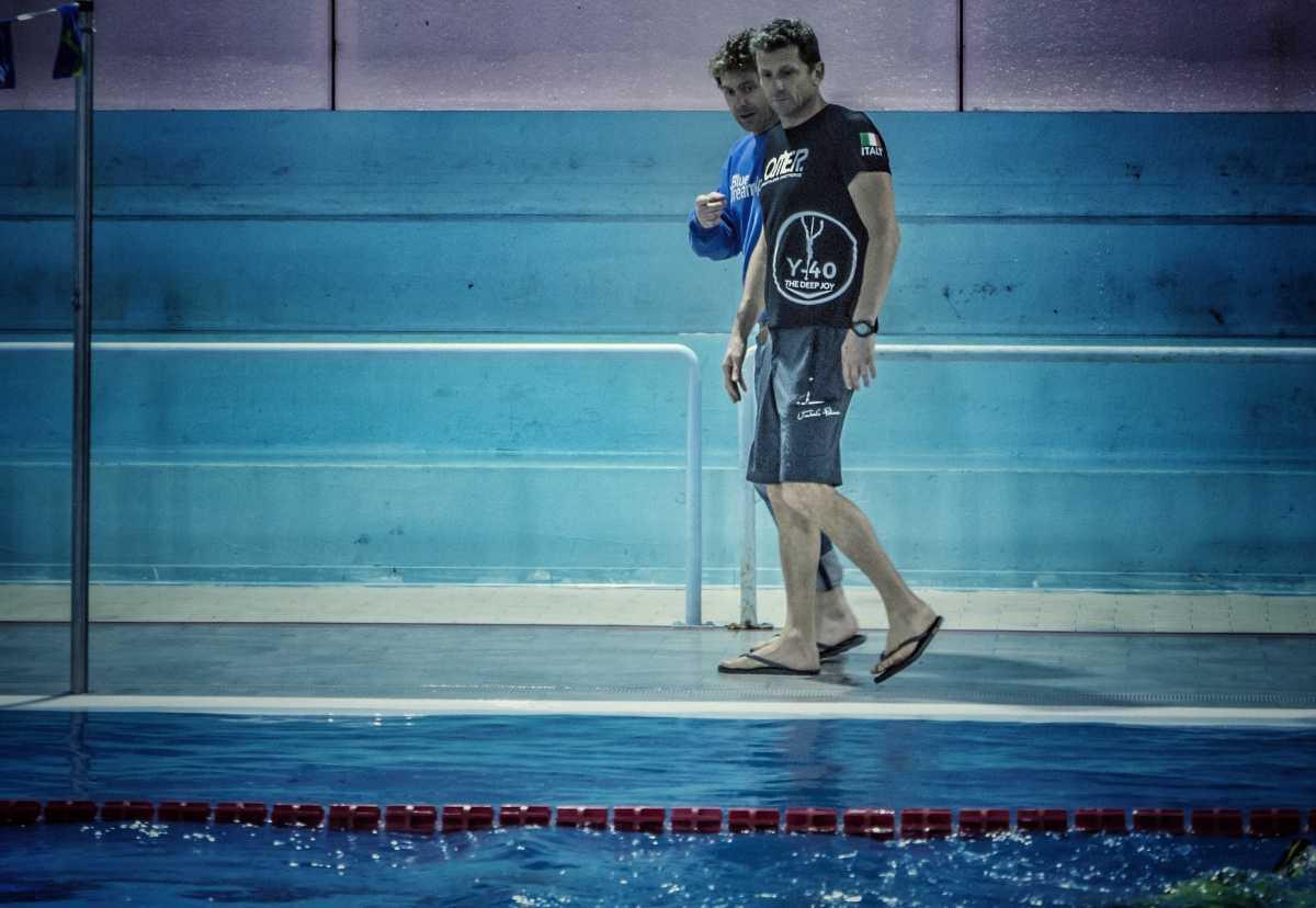 ALLENAMENTI IN PISCINA ALLENAMENTI IN PISCINA