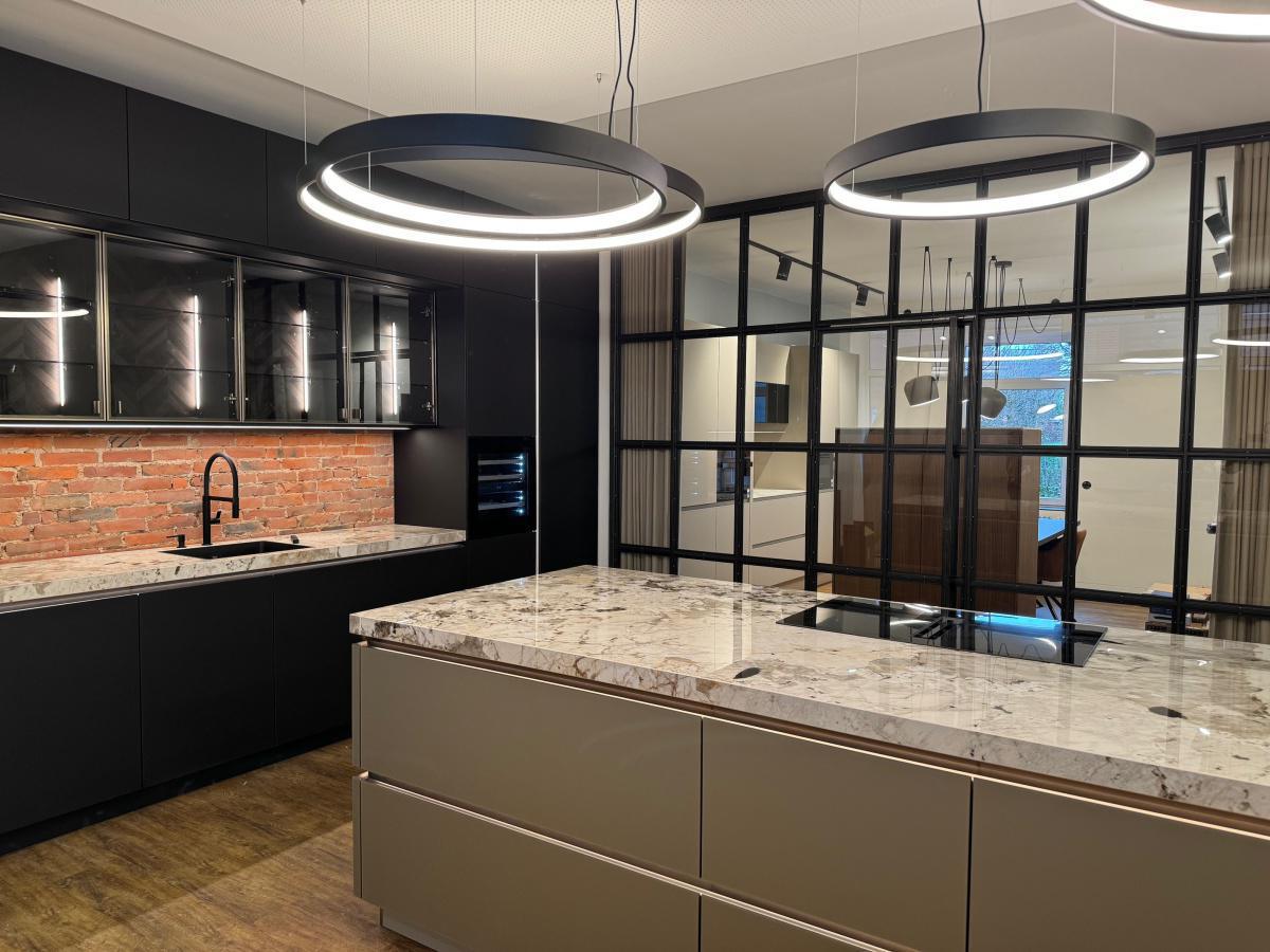 Wösten Küchendiele ab sofort in der Emsstraße Wösten Küchendiele ab sofort in der Emsstraße