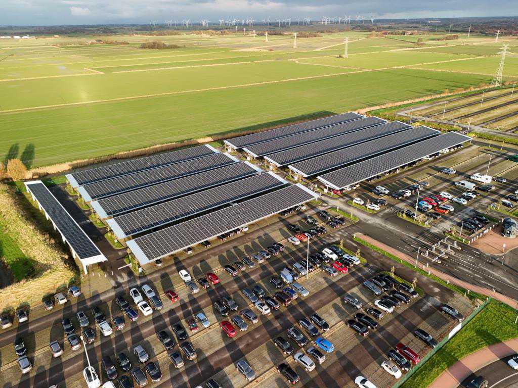 Im Urlaub an der Küste auch Strom tanken Im Urlaub an der Küste auch Strom tanken